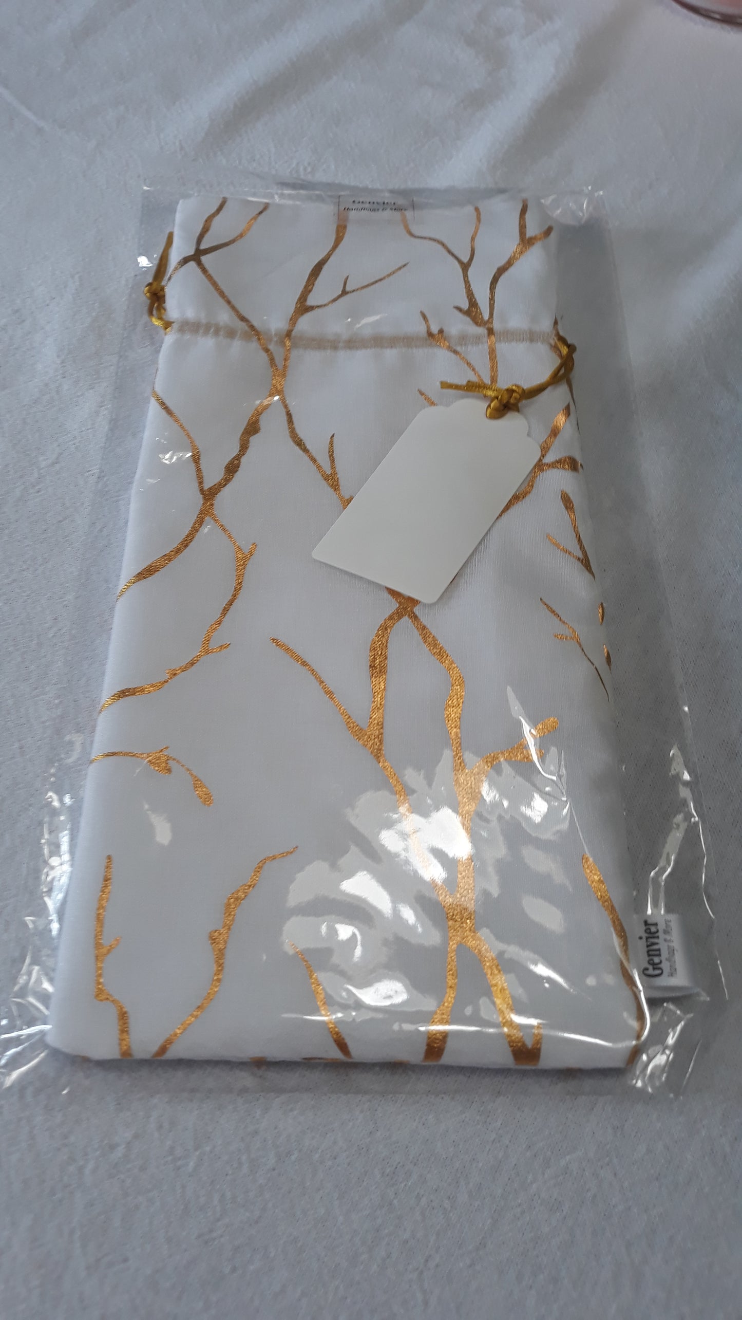 Elegant Wine Bottle Bag