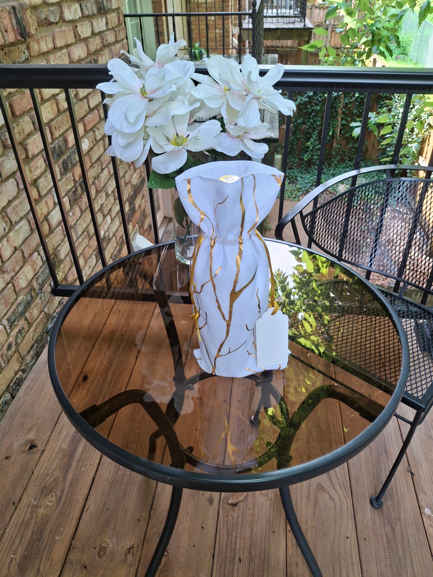 Elegant Wine Bottle Bag